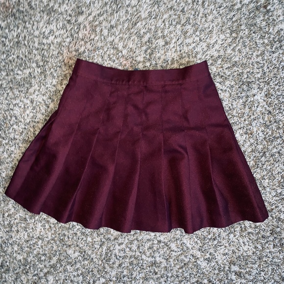 NWOT American Apparel Tennis skirt - Picture 2 of 4